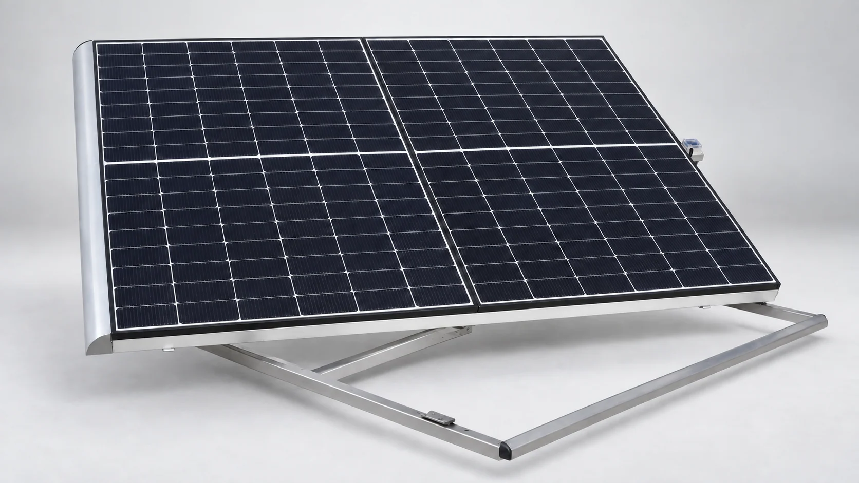 910 W solar assembly front view with two adjacent panels and silver base frame